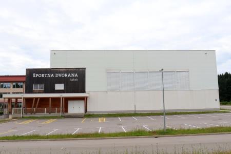 NAPIS ŠPORTNA DVORANA RAKEK 08 FOTO LJUBO VUKELIČ